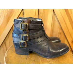 Freebird By Steven Boots Womens Size 7 Soar Booties Distressed Leather 3 Buckle
